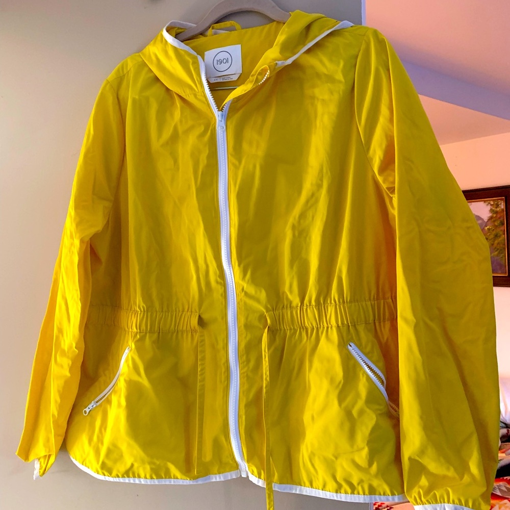 Wind/rain slicker yellow plus size